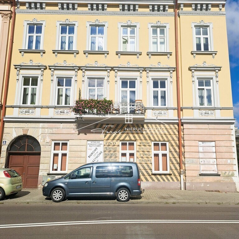 Nieruchomość komercyjna w Przemyślu  lokal użytkowy 117 m przy ul. Grunwaldzkiej