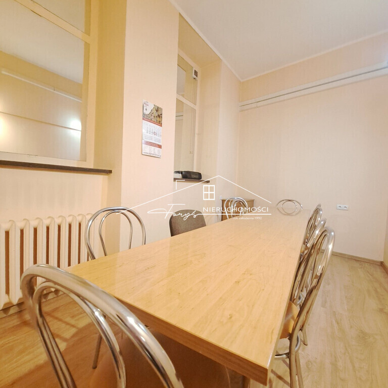 Nieruchomość komercyjna w Przemyślu  lokal użytkowy 117 m przy ul. Grunwaldzkiej