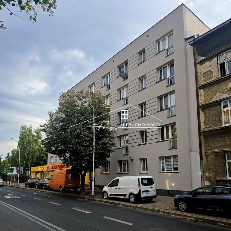 Przemyśl nieruchomości  2-pokojowe mieszkanie w centrum z obniżoną ceną