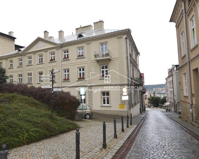 Nieruchomości Przemyśl  mieszkanie do wynajęcia przy Placu Katedralnym