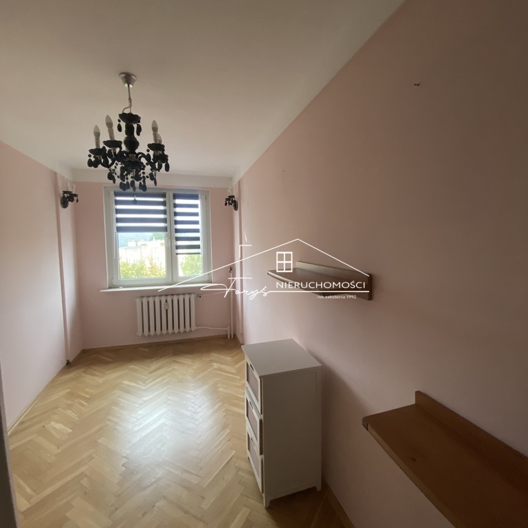 Przestronne nieruchomości w Przemyślu  mieszkanie przy ul. Grunwaldzkiej łączące komfort i świetną lokalizację