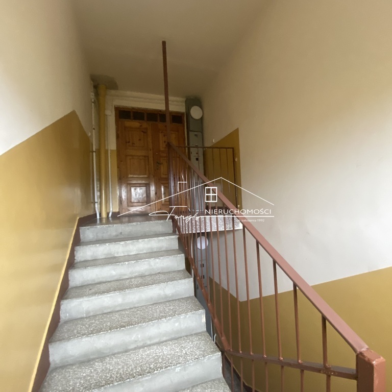 Przestronne nieruchomości w Przemyślu  mieszkanie przy ul. Grunwaldzkiej łączące komfort i świetną lokalizację