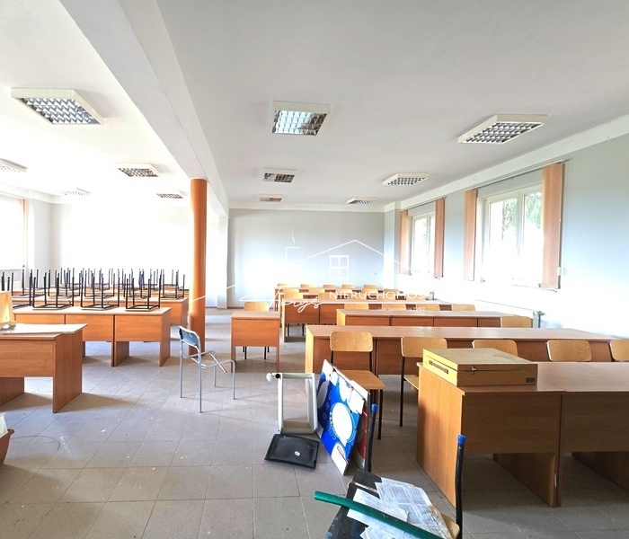 Nieruchomości w Przemyślu przy ul. Rolniczej  zabytkowy zespół dworski z potencjałem inwestycyjnym