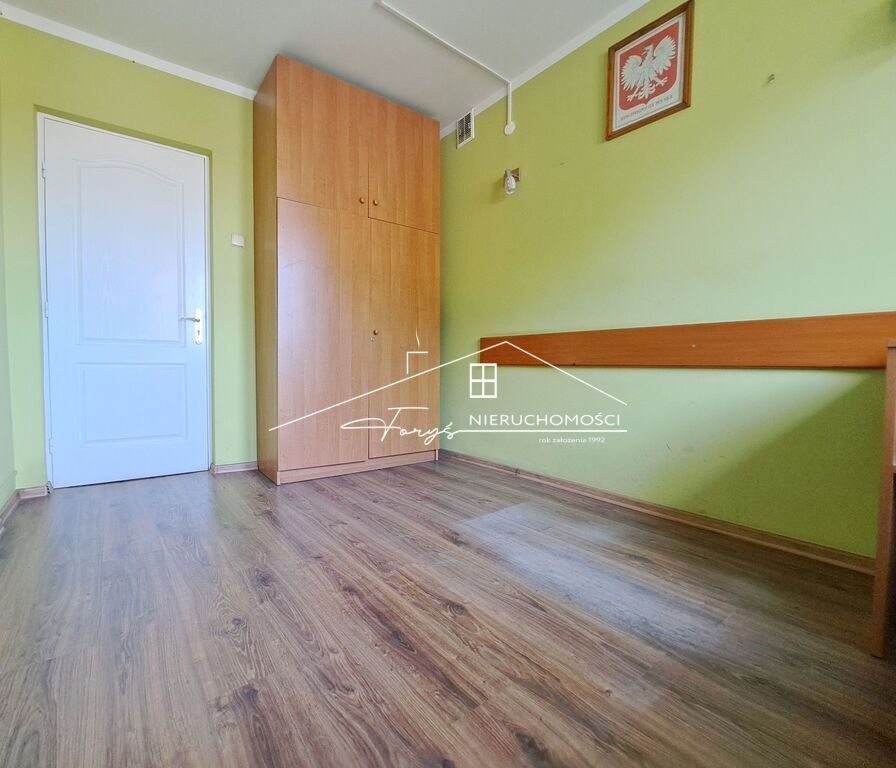 Nieruchomości Przemyśl  biura, plac i wiata do wynajęcia przy ul. Siemiradzkiego