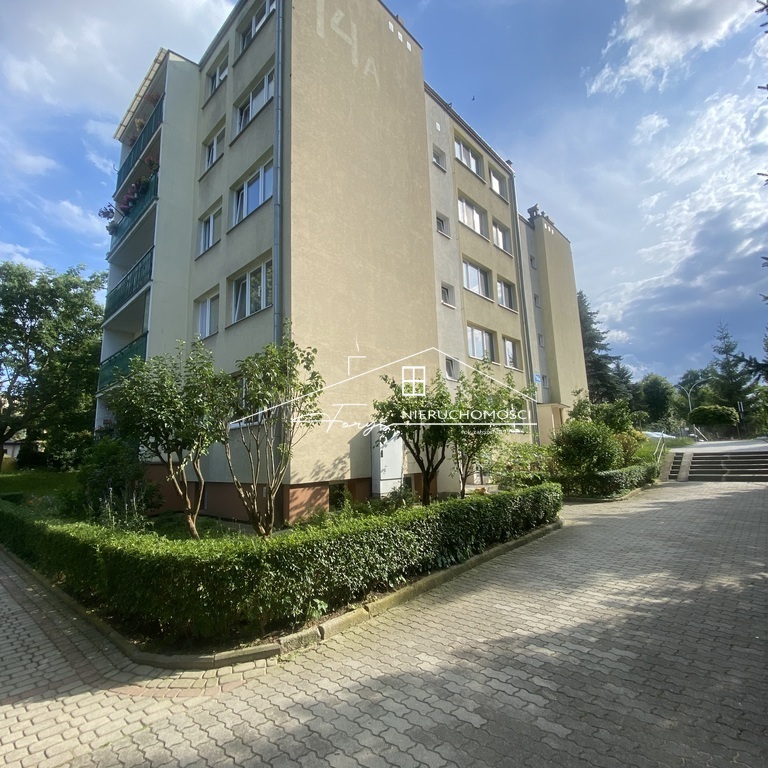 Przestronne 3-pokojowe mieszkanie do wynajęcia  nieruchomość w spokojnej okolicy Przemyśla