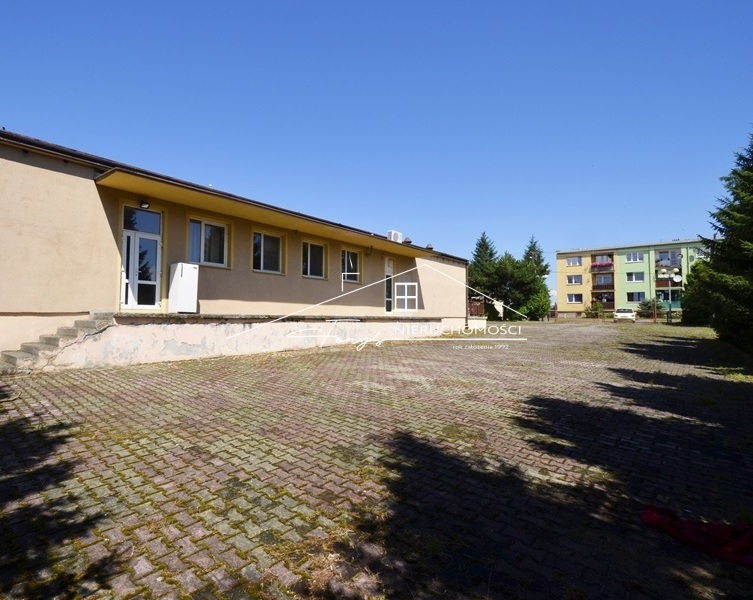 Obiekt komercyjny 1500m na sprzedaż  7km od Jarosławia, idealny pod usługi i turystykę