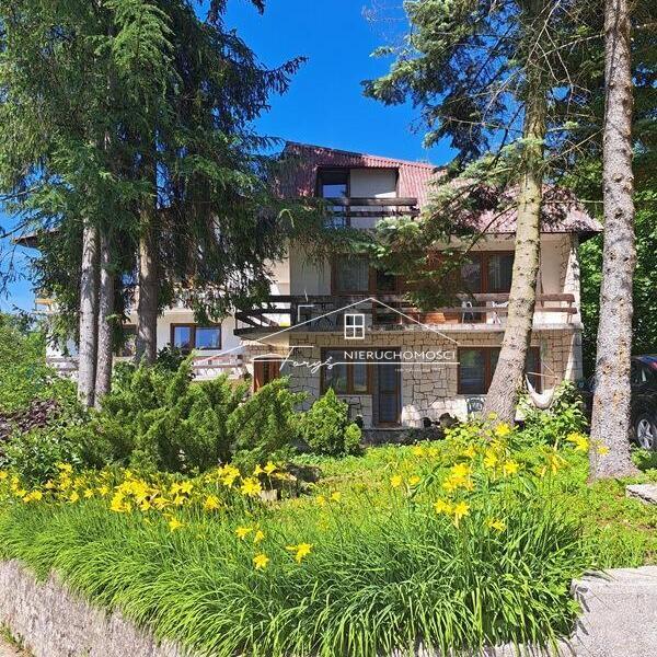 Pensjonat z pięknym widokiem w Iwoniczu-Zdroju  gotowy obiekt inwestycyjny w sercu Beskidu Niskiego