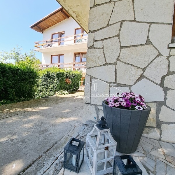 Pensjonat z pięknym widokiem w Iwoniczu-Zdroju  gotowy obiekt inwestycyjny w sercu Beskidu Niskiego