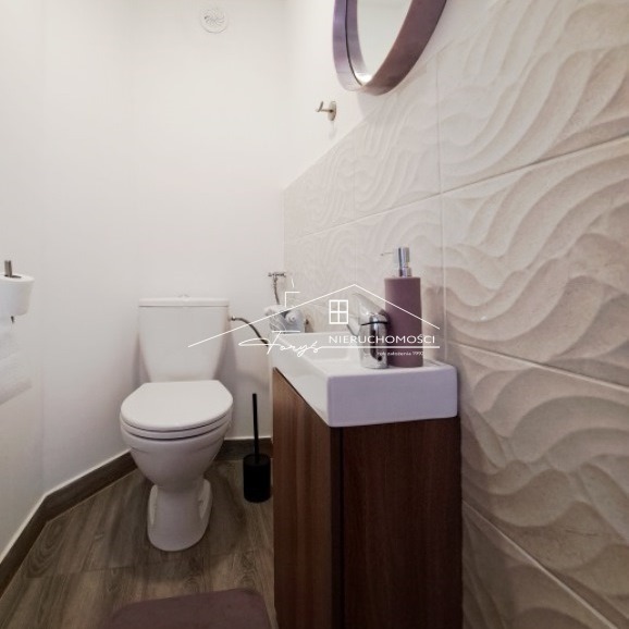 Pensjonat z pięknym widokiem w Iwoniczu-Zdroju  gotowy obiekt inwestycyjny w sercu Beskidu Niskiego