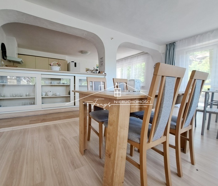 Pensjonat z pięknym widokiem w Iwoniczu-Zdroju  gotowy obiekt inwestycyjny w sercu Beskidu Niskiego