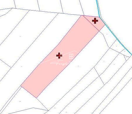 46,92 ara w MPZP, w sąsiedztwie domków rekreacyjnych, rozwijająca się okolica.