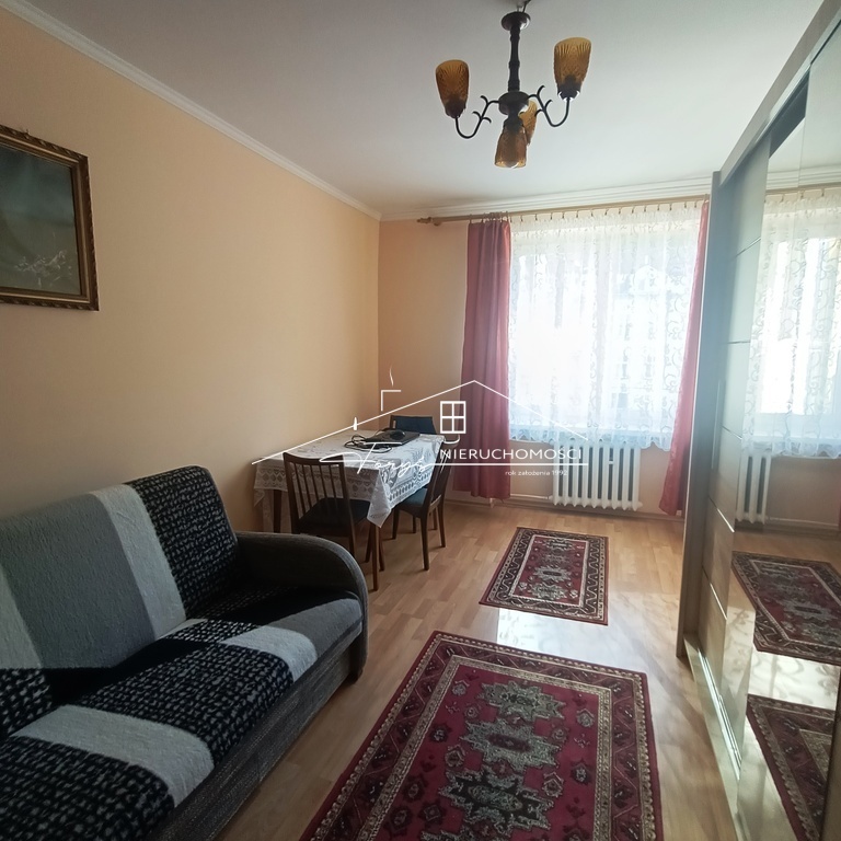 Przestronne 3-pokojowe mieszkanie z balkonem na sprzedaż  Przemyśl, ul. Piłsudskiego