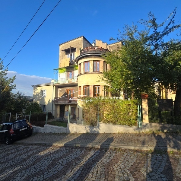 Stylowy apartament  wyjątkowe nieruchomości w sercu Przemyśla przy Parku Miejskim