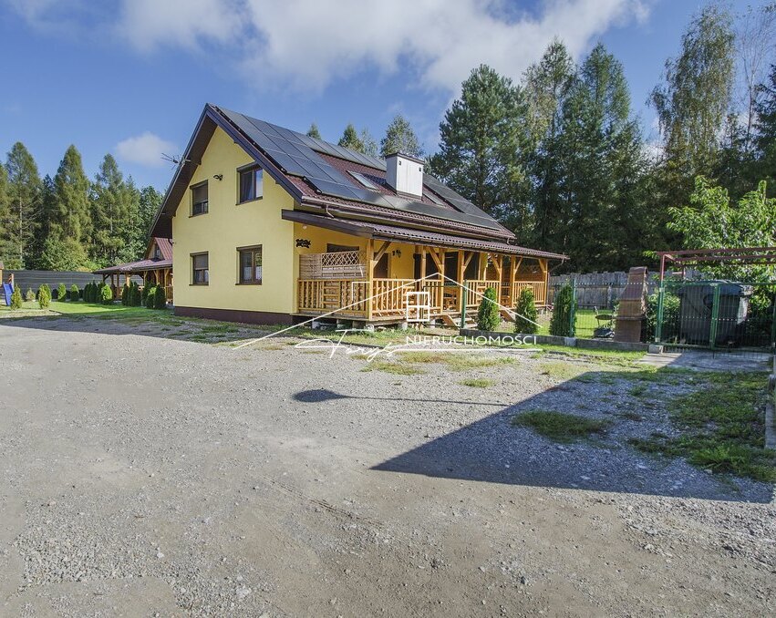 Na sprzedaż ośrodek wypoczynkowy w Radawie  3 domki, 25 miejsc noclegowych, 10 a