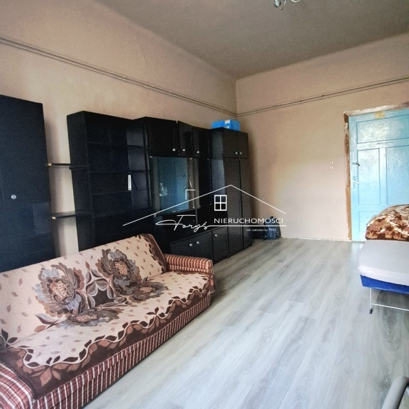 Umów prezentację z pośrednikiem i poznaj potencjał tej nieruchomości.