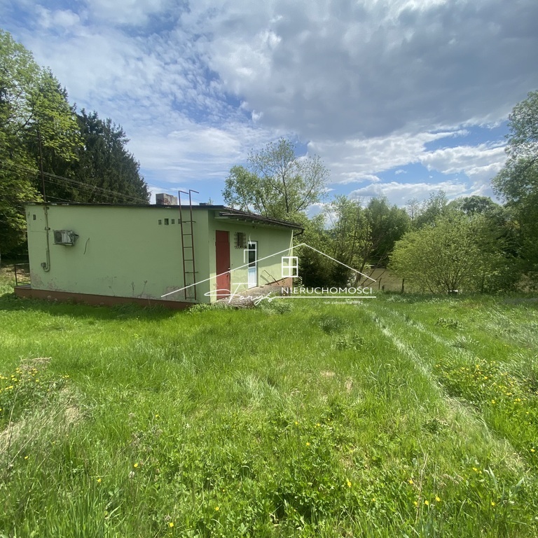 Na sprzedaż budynek handlowy z potencjałem mieszkalnym  Śliwnica, gm. Dubiecko