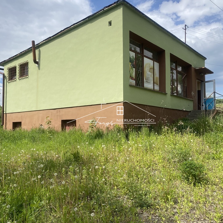 Na sprzedaż budynek handlowy z potencjałem mieszkalnym  Śliwnica, gm. Dubiecko