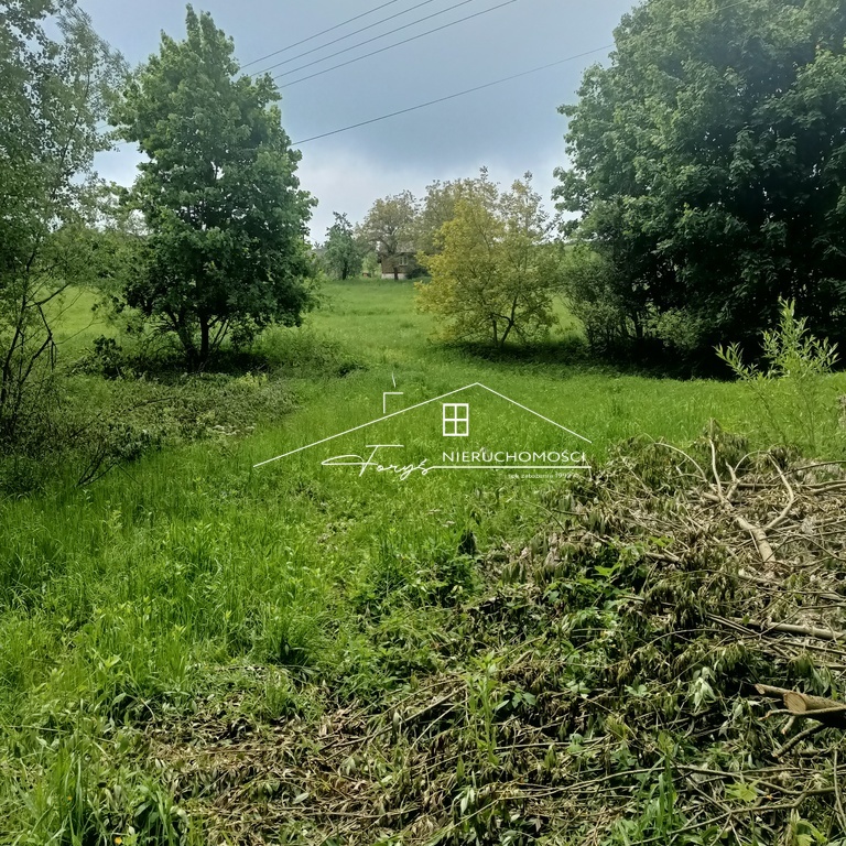 Nieruchomość idealna pod dom całoroczny lub rezydencję weekendową.