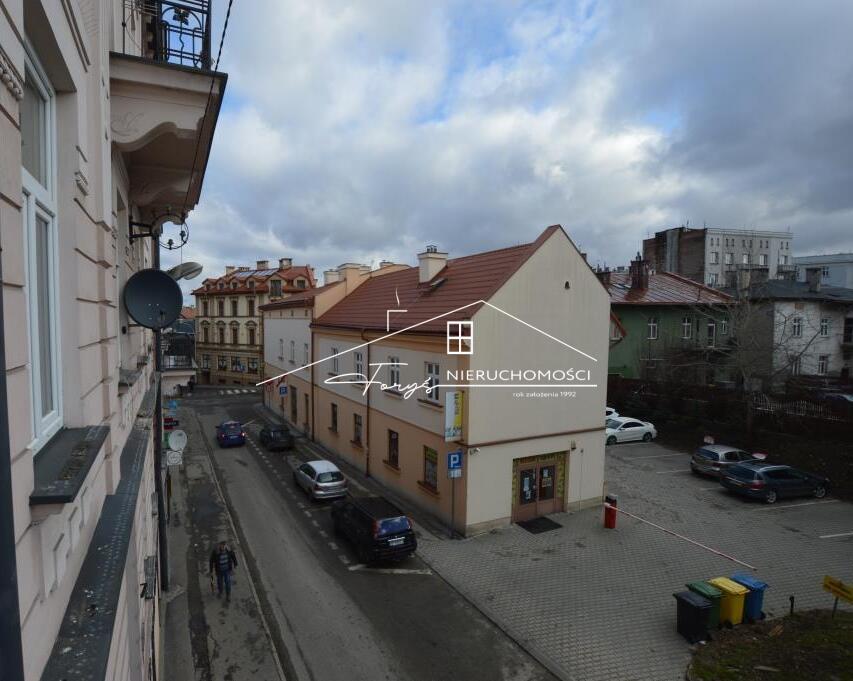 Atrakcyjna sprzedaż mieszkania w centrum Przemyśla – zadzwoń i umów prezentację.