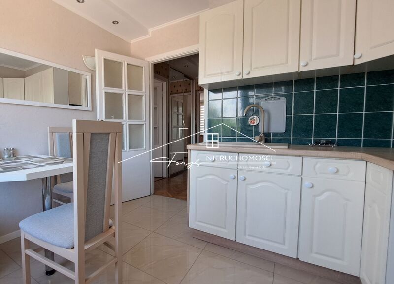 Odkryj wyjątkowe mieszkanie na spokojnym osiedlu blisko centrum Przemyśla.