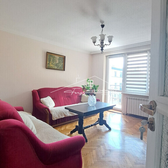 Mieszkanie po wymianie instalacji elektrycznej – bezpieczeństwo i wygoda.