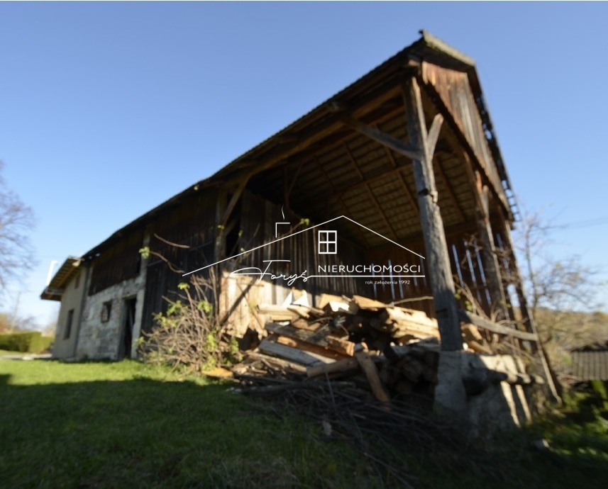 Winnica Węgrzyn na sprzedaż  1,17 ha tradycji, wody mineralne i wino z Podkarpacia