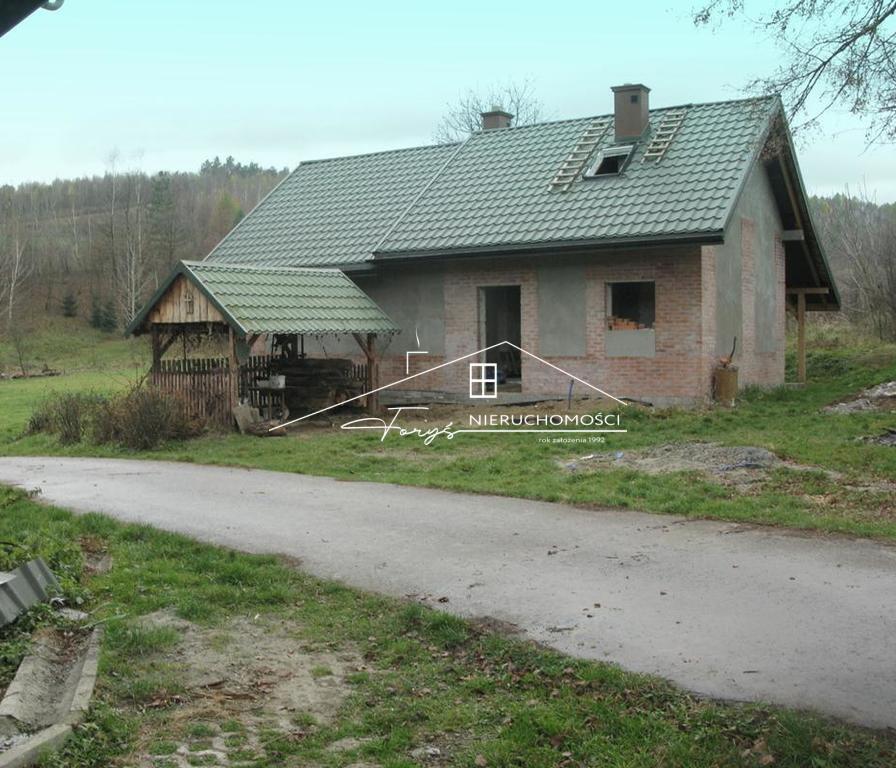 Winnica Węgrzyn na sprzedaż  1,17 ha tradycji, wody mineralne i wino z Podkarpacia