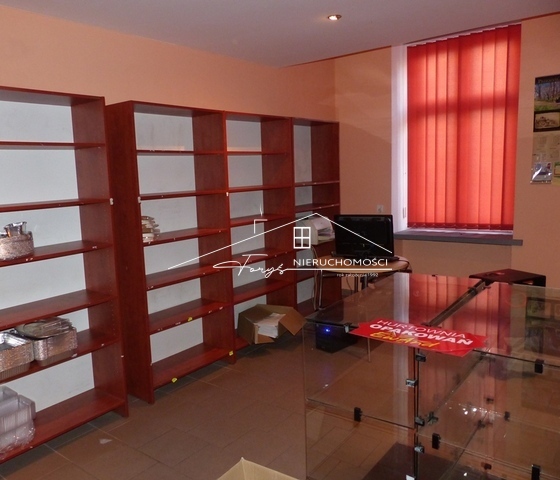 Wyremontowane lokale biurowo-magazynowe do wynajęcia  Przemyśl, ul. Dworskiego 26