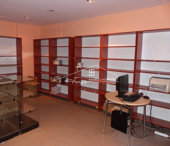 Wyremontowane lokale biurowo-magazynowe do wynajęcia  Przemyśl, ul. Dworskiego 26