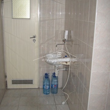 Wyremontowane lokale biurowo-magazynowe do wynajęcia  Przemyśl, ul. Dworskiego 26