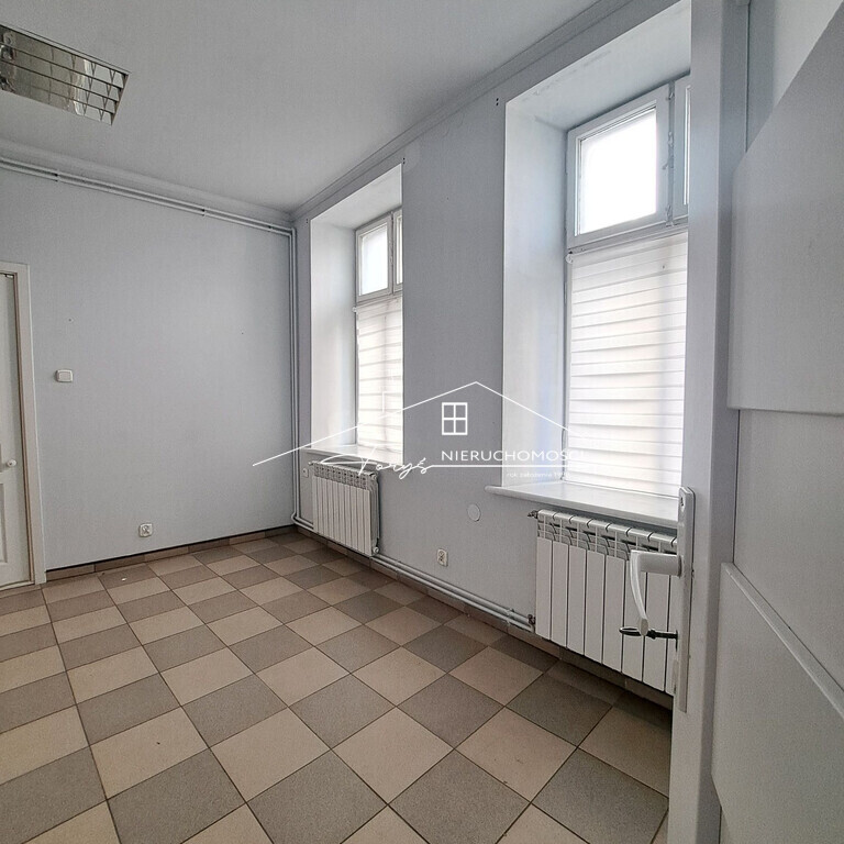 Przemyśl, ul. Słowackiego – wynajem budynku usługowo-magazynowego