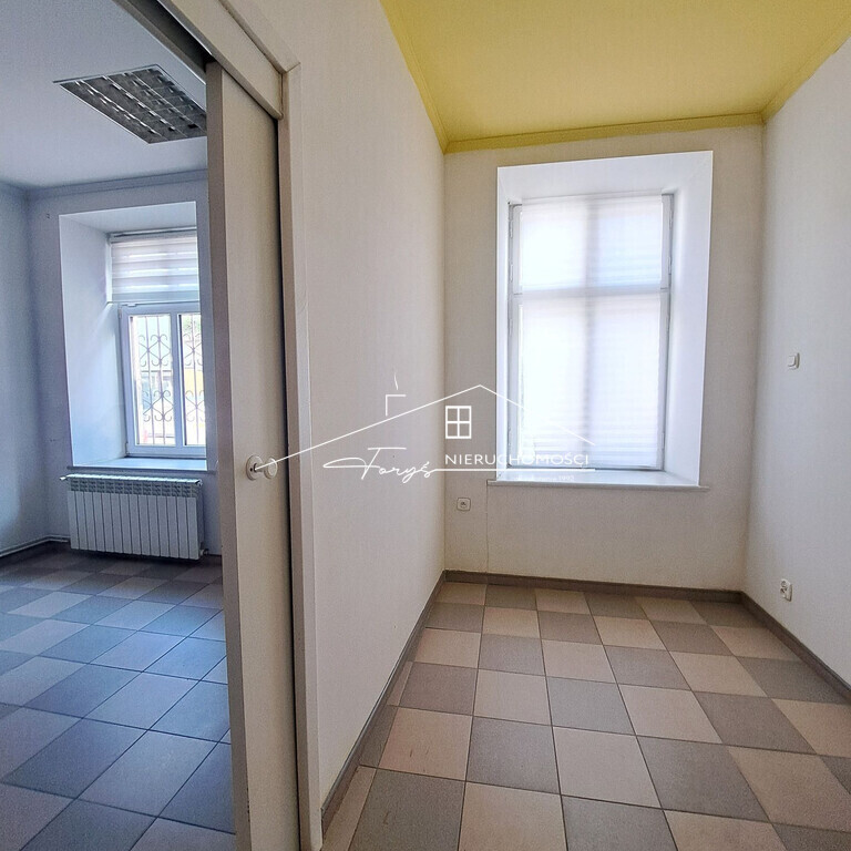 Przemyśl, ul. Słowackiego – wynajem budynku usługowo-magazynowego