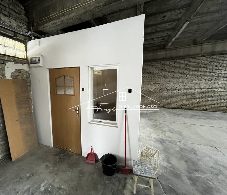 Elastyczny wynajem i możliwość aranżacji wnętrza pod sprzedaż Twojej firmy.