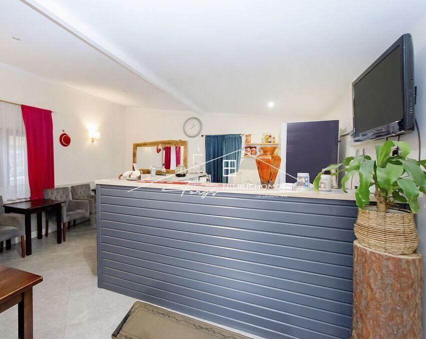 Lokal po remoncie, gotowy do natychmiastowego wynajmu i rozpoczęcia działalności.