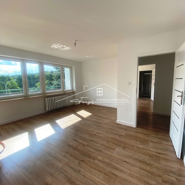 Nowoczesna łazienka z prysznicem gwarantuje wygodę na co dzień.